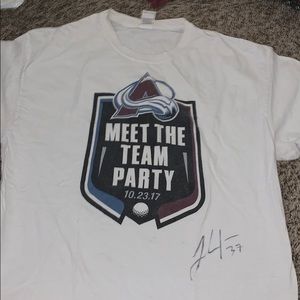 Autographed Colorado avalanche tee